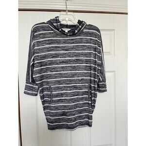 Women’s Market & Spruce Pull Over Hoodie Size Small